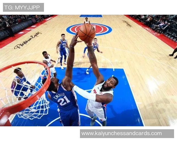 德拉蒙德半场高效发挥10分9篮板关键抢断与封盖助力球队表现出色